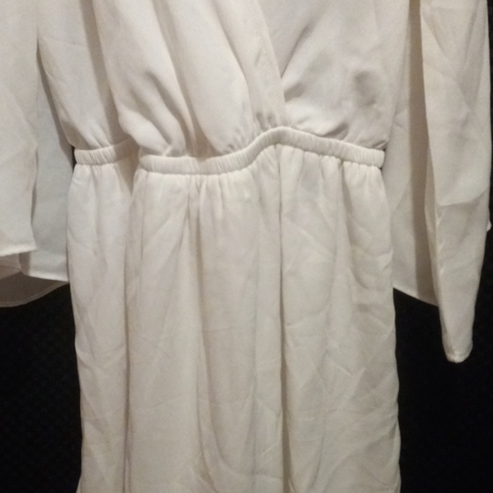 Dress - Picture 2 of 6